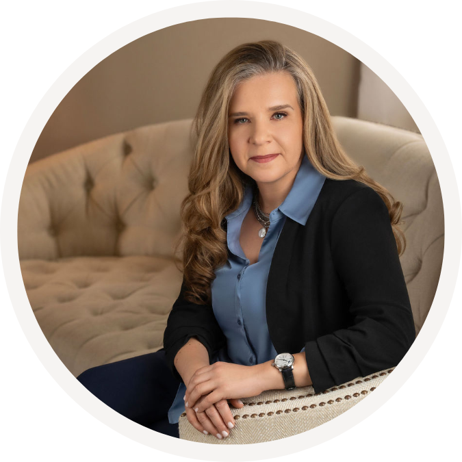 Dr. Oren is a Licensed Psychologist specializing in cutting-edge scientific treatments to address a range of issues that often cause individuals emotional and physical pain.